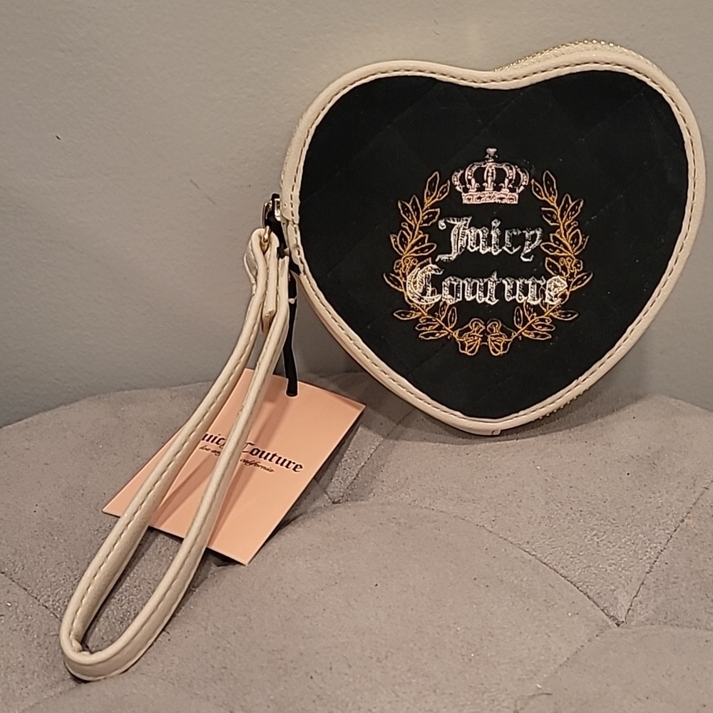 Juicy Couture Quilted LIQUORICE Heart ❤️  Wristlet - NWT